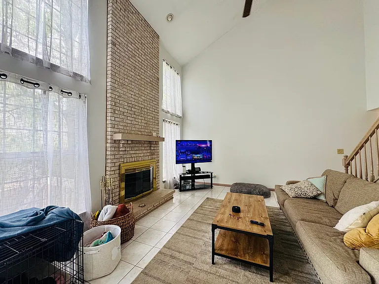 2164 Seaver Ln #2164 — Photo 6