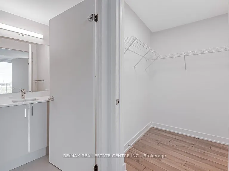 1005 Dundas St E #238 — Photo 15