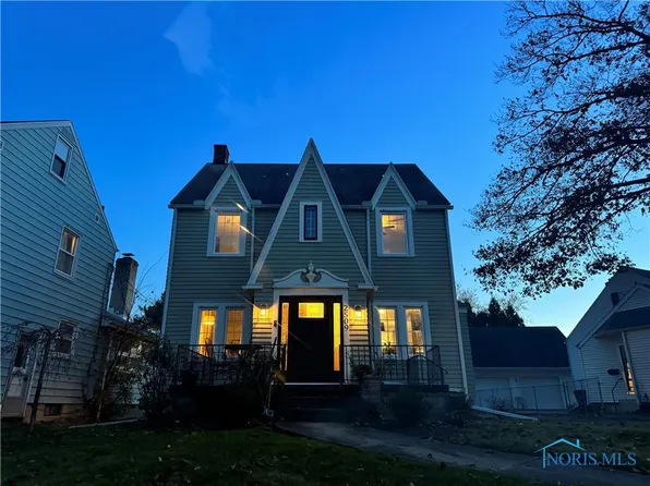 2509 Wildwood Blvd, Toledo, OH 43614