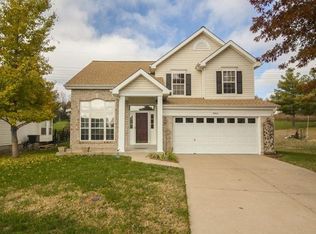 9411 Green Park Valley Dr, Saint Louis, MO 63123