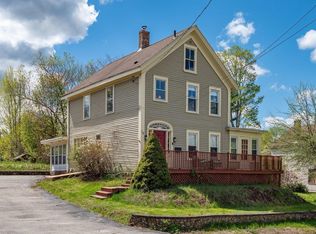 18 Spruce St, Somersworth, NH 03878