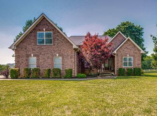 501 Dixie Ln, Pleasant View, TN 37146