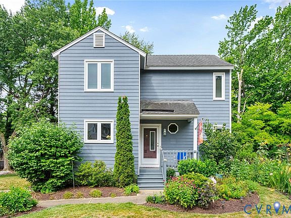 3rd image of 2203 Aspen Pl