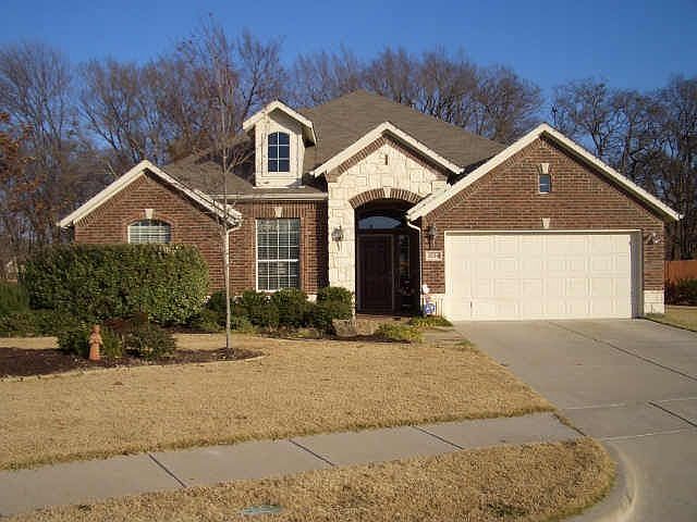 1st image of 1534 Lynn Dr