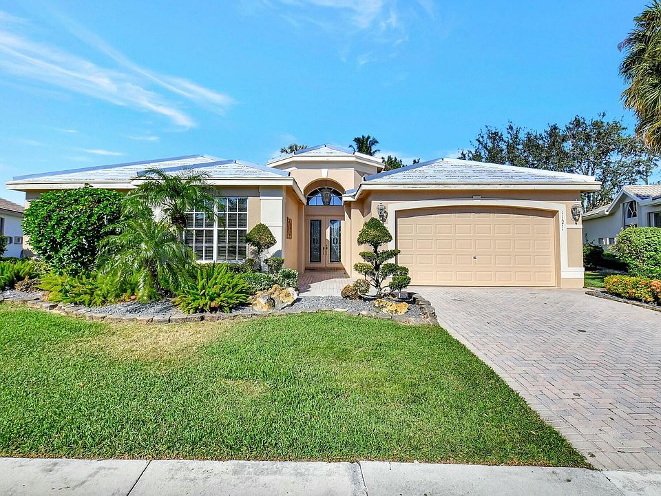 1st image of 11571 Pamplona Boulevard