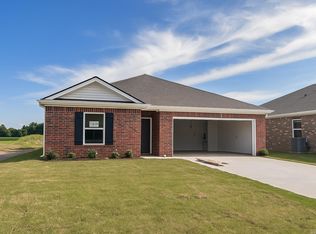3600 Hawthorn Way, Paragould, AR 72450