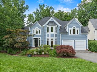 7926 Long Ridge Ct, Cabin John, MD 20818