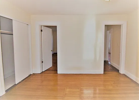 Rented by Brooklyn Heights Real Estate Inc | media 9