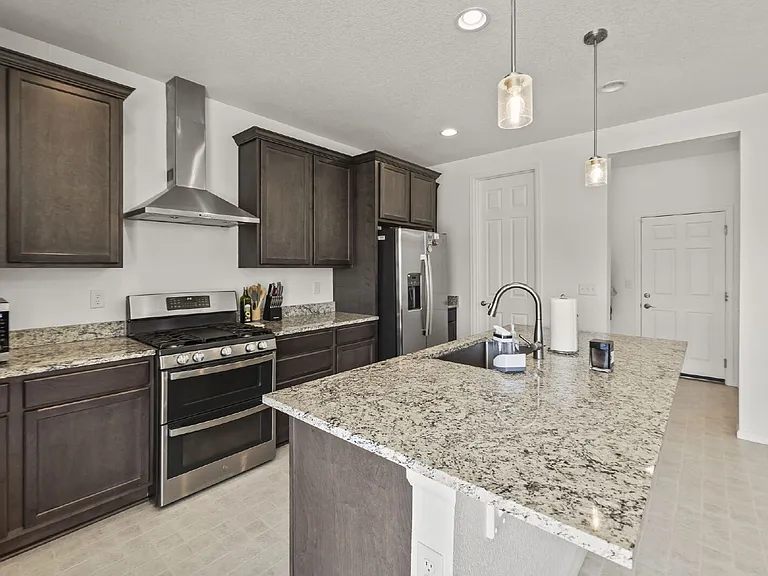 3315 Bella Luna Dr — Photo 14