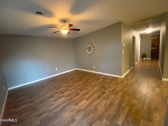 4th image of 6945 Crusero Ln