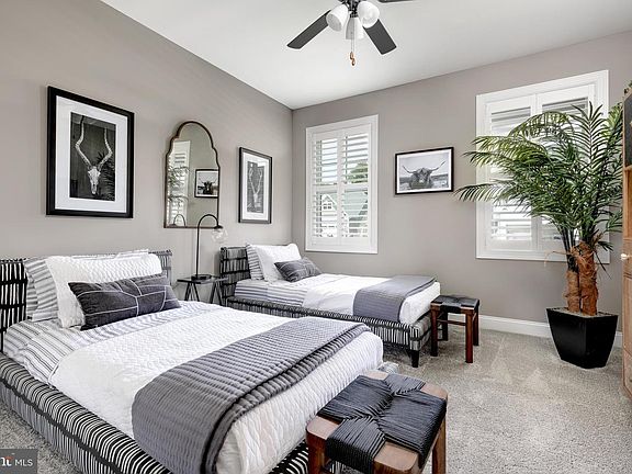 4th image of 25288 Leland Dr