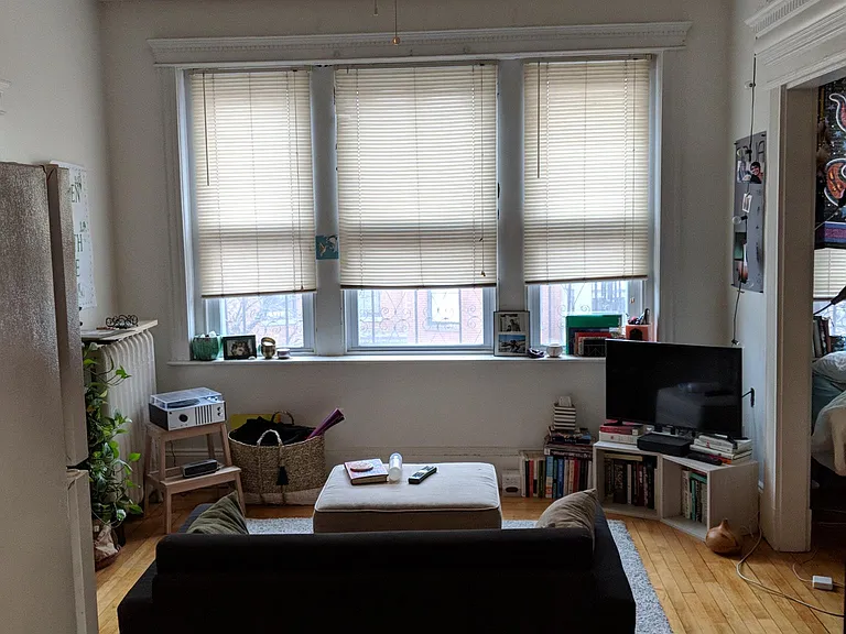 46 W Newton St #10 — Photo 2