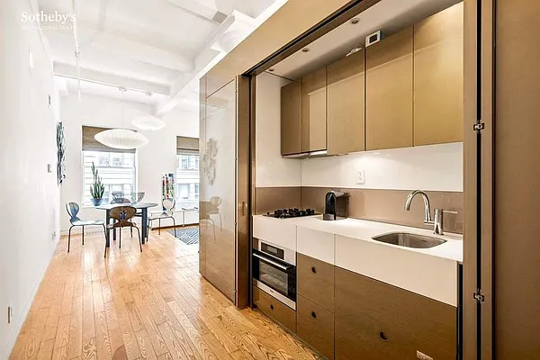 Sold by Sotheby's International Realty | media 4