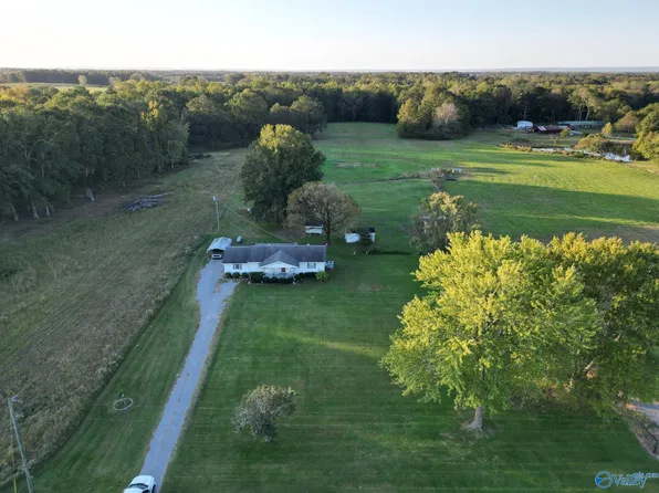 746 County Road 308, Moulton, AL 35650