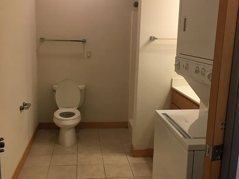 2600 University Ave SE #214 — Photo 7