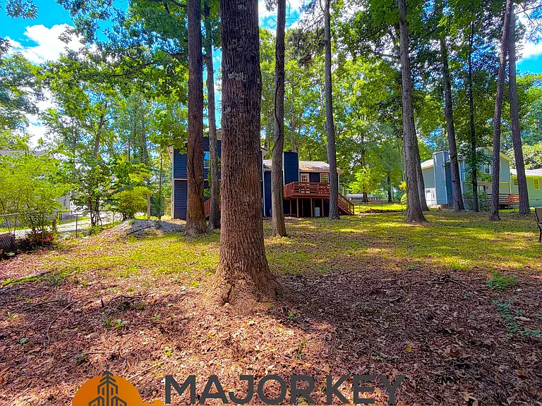 4555 Sugarloaf Pkwy — Photo 5
