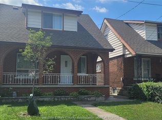1035 Elm Ave, Windsor, ON N9A 5H8