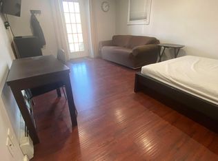 80 Eliot St #B, Milton, MA 02186