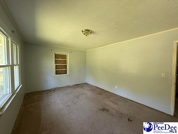 2nd image of 2398 Hotel St