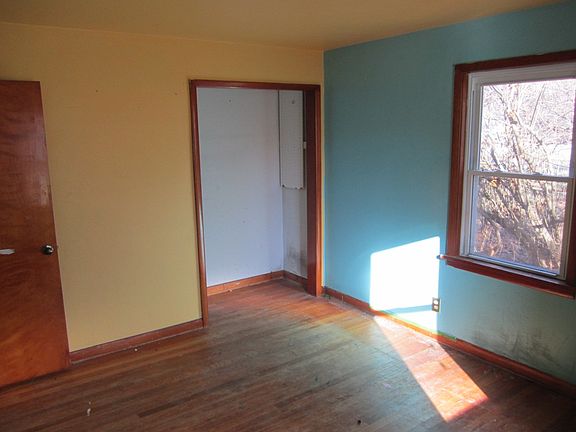 5th image of 20272 Baughman Ct