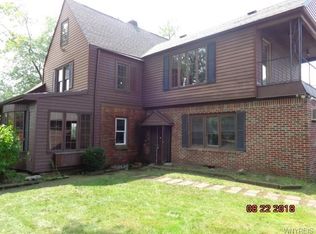 730 Cleveland Dr, Cheektowaga, NY 14225