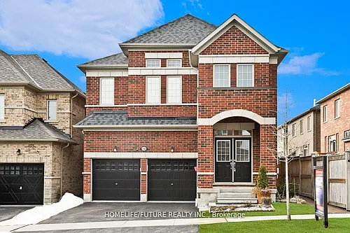 1193 Enchanted Cres Photo 1