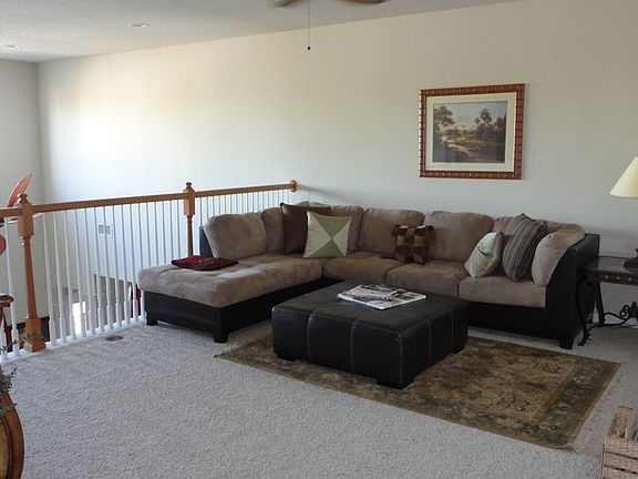 4th image of 427 Islebay Dr