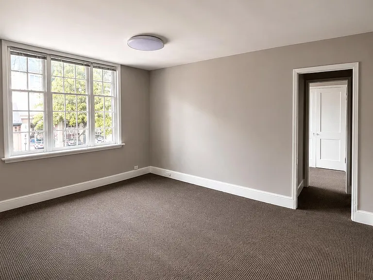 142 Kings Hwy E #144-A2 — Photo 5