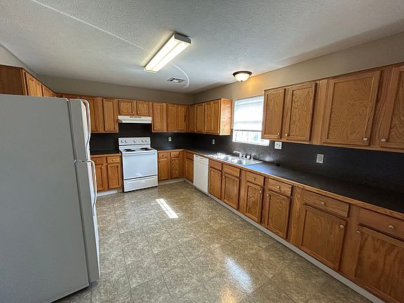 4th image of 5029 Coopershill Dr