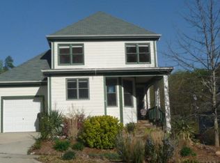203A Purple Leaf Pl, Carrboro, NC 27510