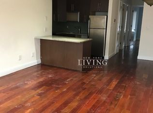 2641 2nd St APT 1R, Astoria, NY 11102