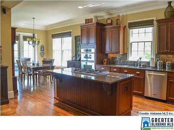 3rd image of 4484 Heritage Park Dr