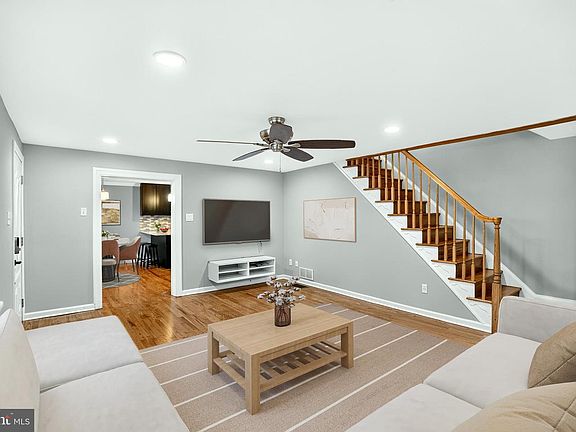 3rd image of 119 Heatherwood Rd