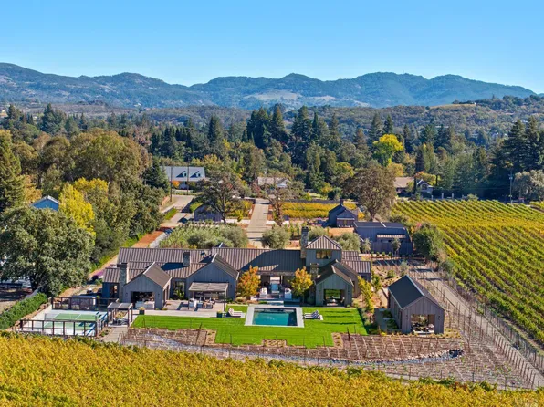 1590 McKinley Road, Napa, CA 94558