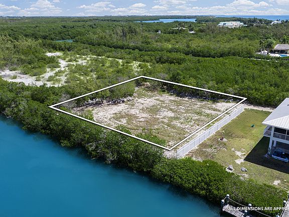 3rd image of 0 Avenue M