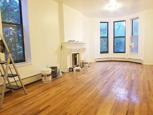 Rented by ZealEstate Group Inc | media 5