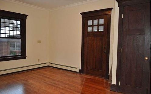 2nd image of 15 Wyckoff Ave #A