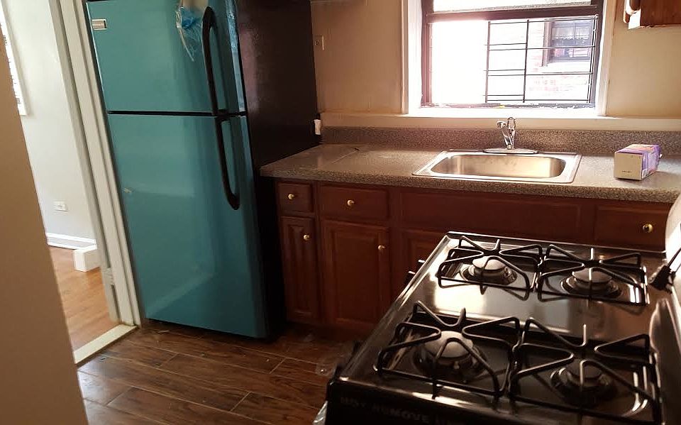 1st image of 240 Clarkson Ave #525
