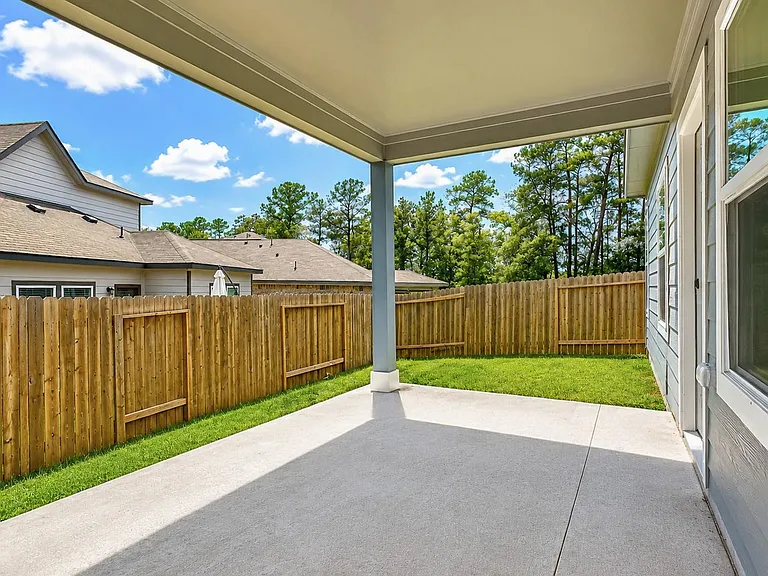 8131 Arrowroot Ln — Photo 3