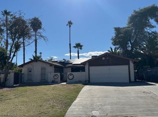 3881 Casa Colorado Ave, Las Vegas, NV 89121