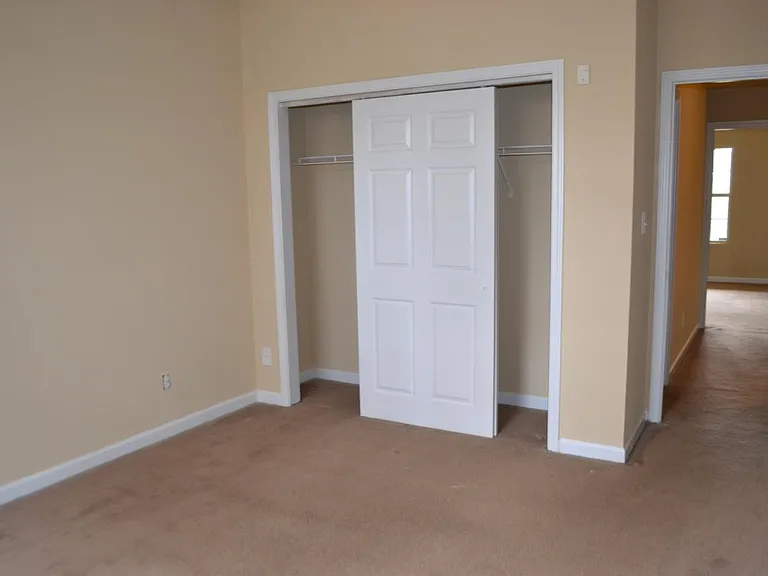 227 Appleby Dr — Photo 12