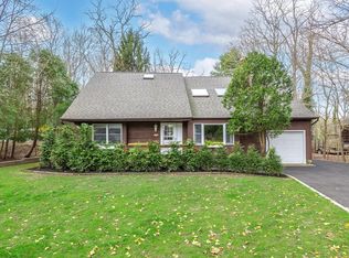 46 Highland Down, Shoreham, NY 11786