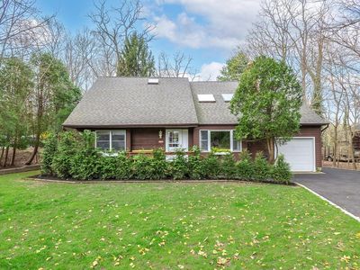 46 Highland Down, Shoreham, NY, 11786