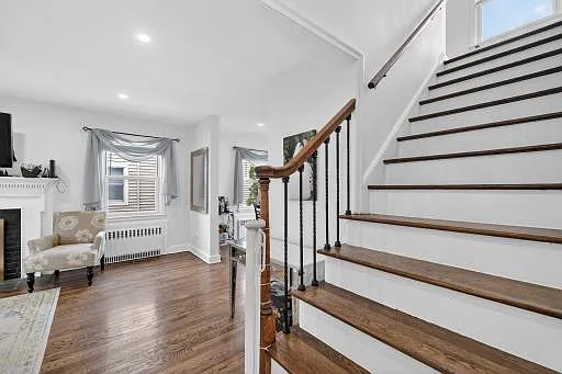 3 bed, 1700 sqft, $5,800 — Photo 4