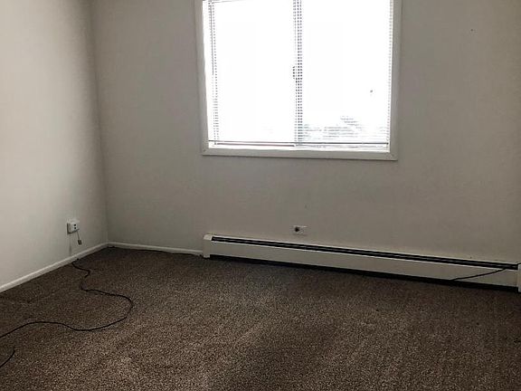4th image of 3707 Salem Walk APT Bg