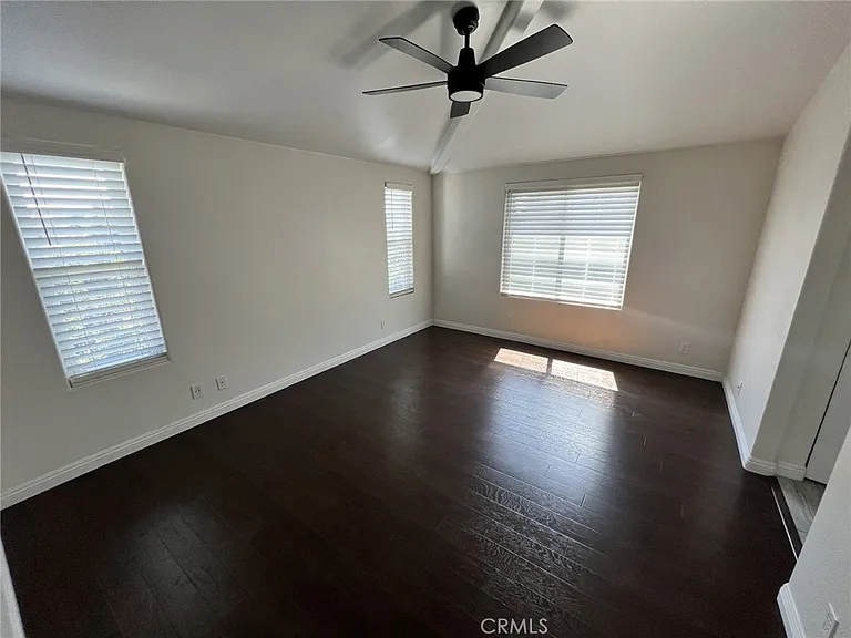 15750 Devonshire St — Photo 12