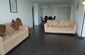 5th image of 100 Bayview Dr APT 828