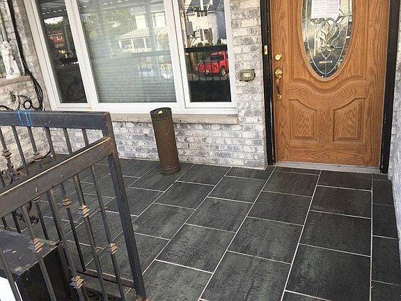 2nd image of 302 Liberty Ave