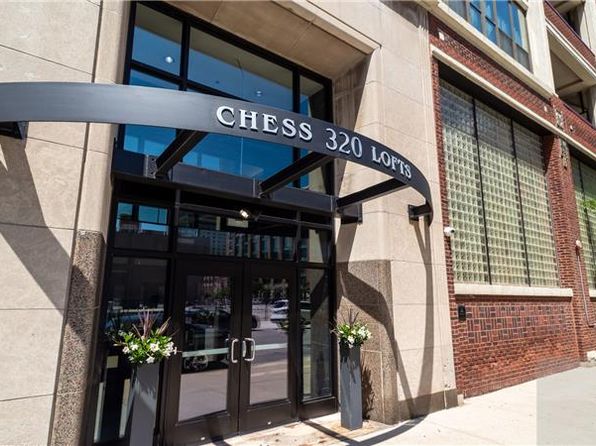 320 E 21st St Unit 610
