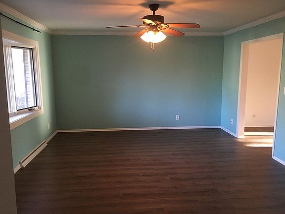 4th image of 3167 Englewood Dr